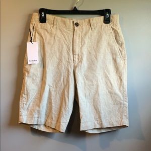 Goodfellow Light Cream Plaid Flat-Front Shorts